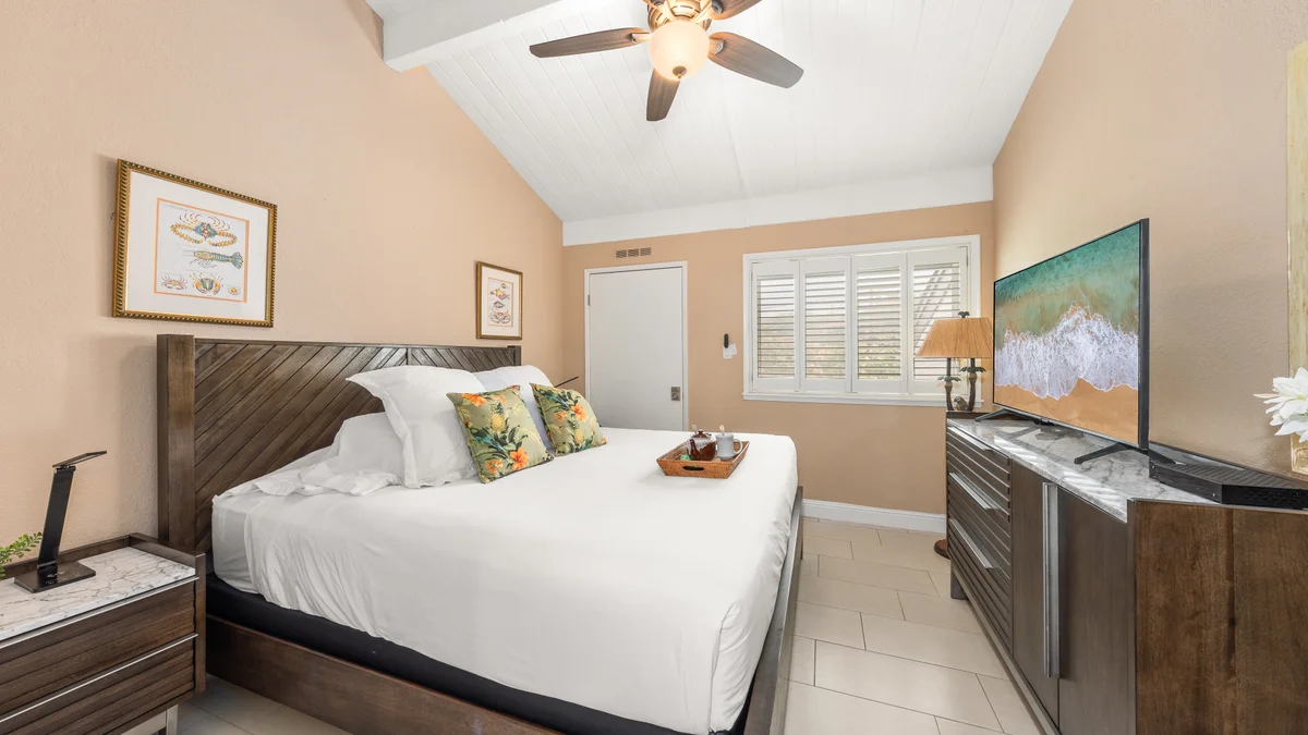 Napili Point C40