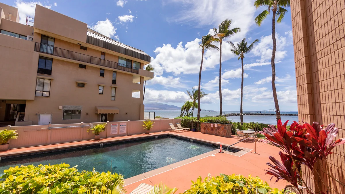 .Maalaea Yacht Marina 104