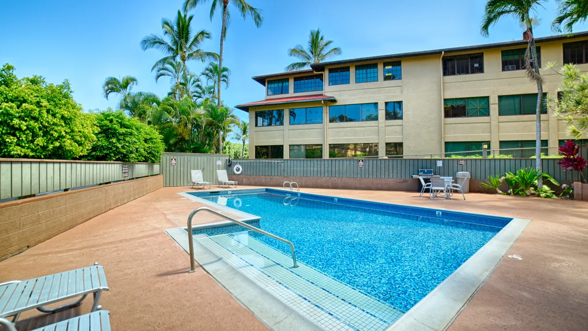 .Kahana Manor 205