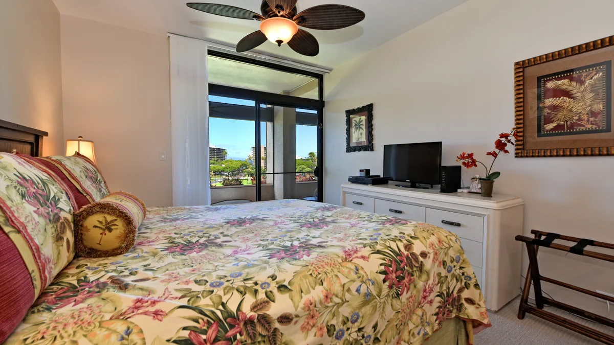 Kaanapali Royal N102
