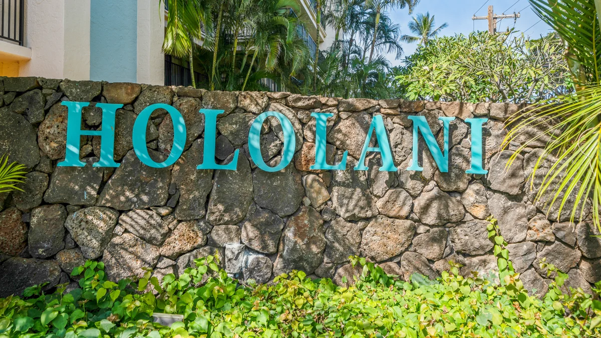 Hololani A204
