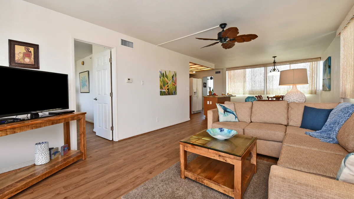 Royal Kahana 1020