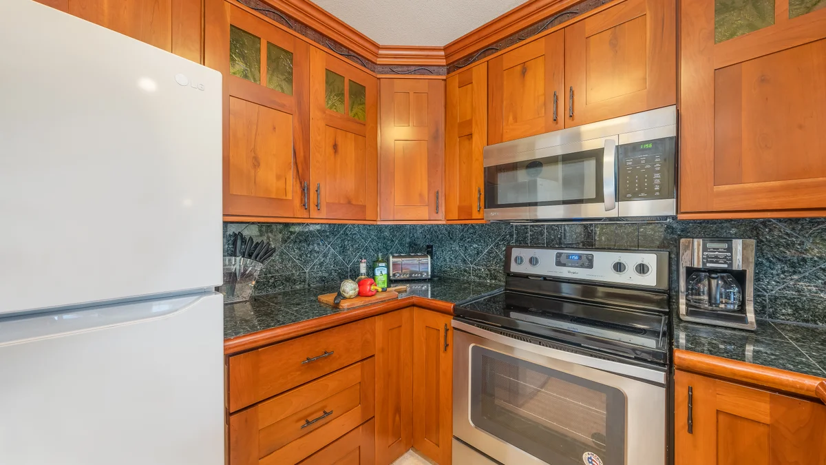 .Maui Kamaole B205