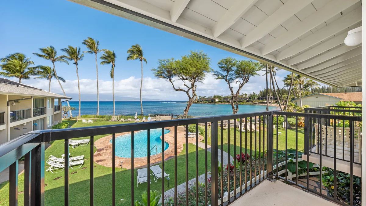 Napili Surf 207