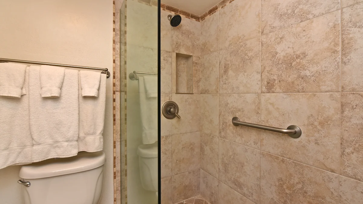 Royal Kahana 1020