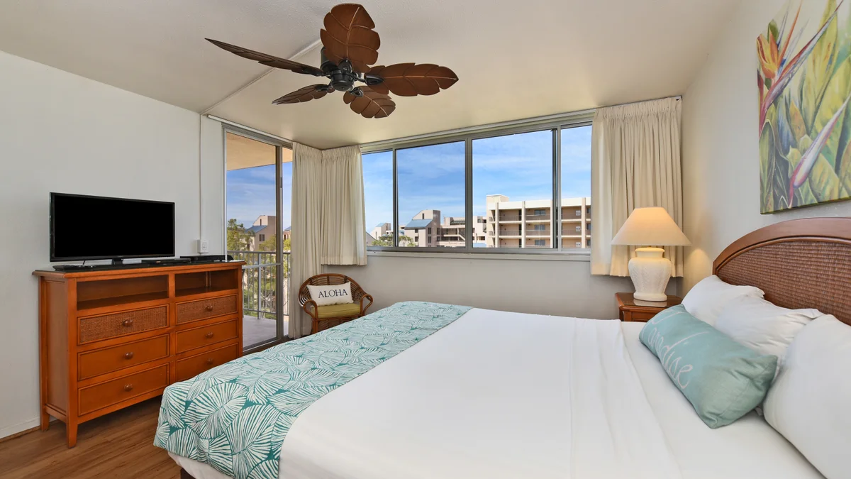Royal Kahana 1020