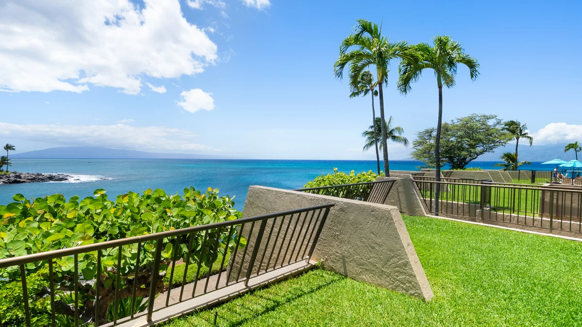 Napili Point B18