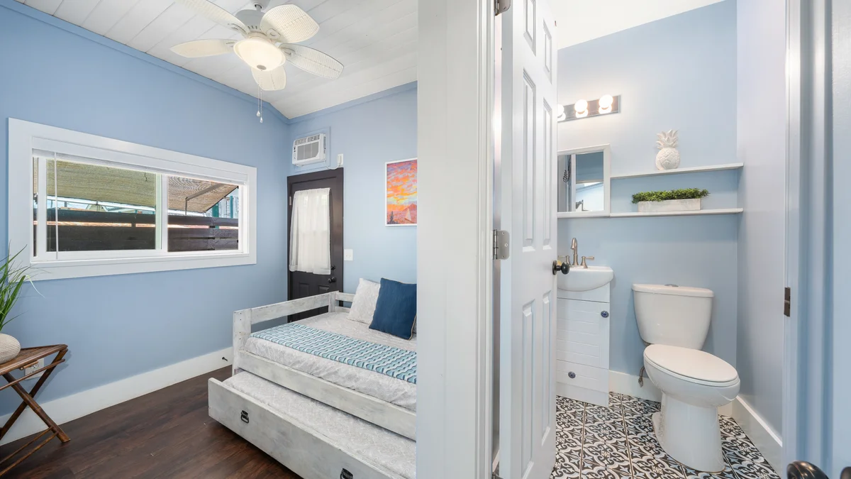 .233 Market Street Unit C