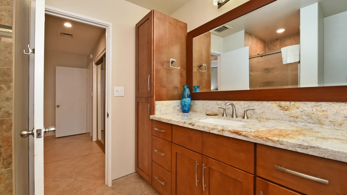 FEMA Kaanapali Royal E101
