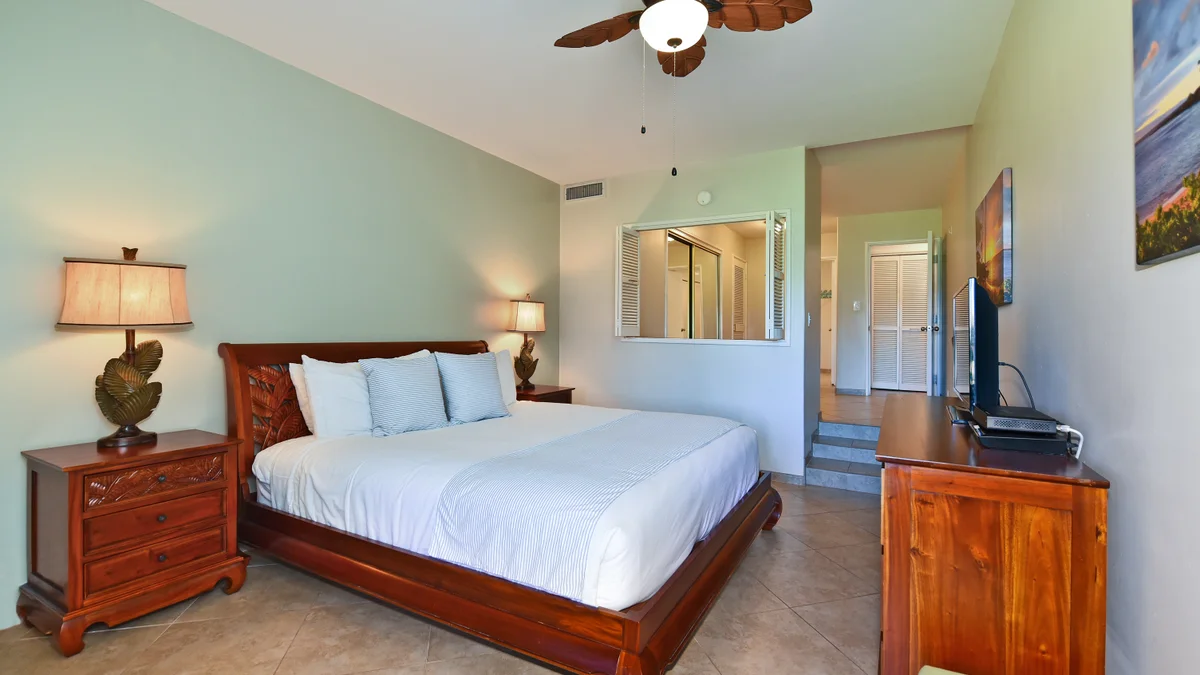 FEMA Kaanapali Royal E101
