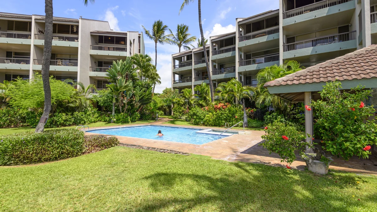 Hale Mahina A207
