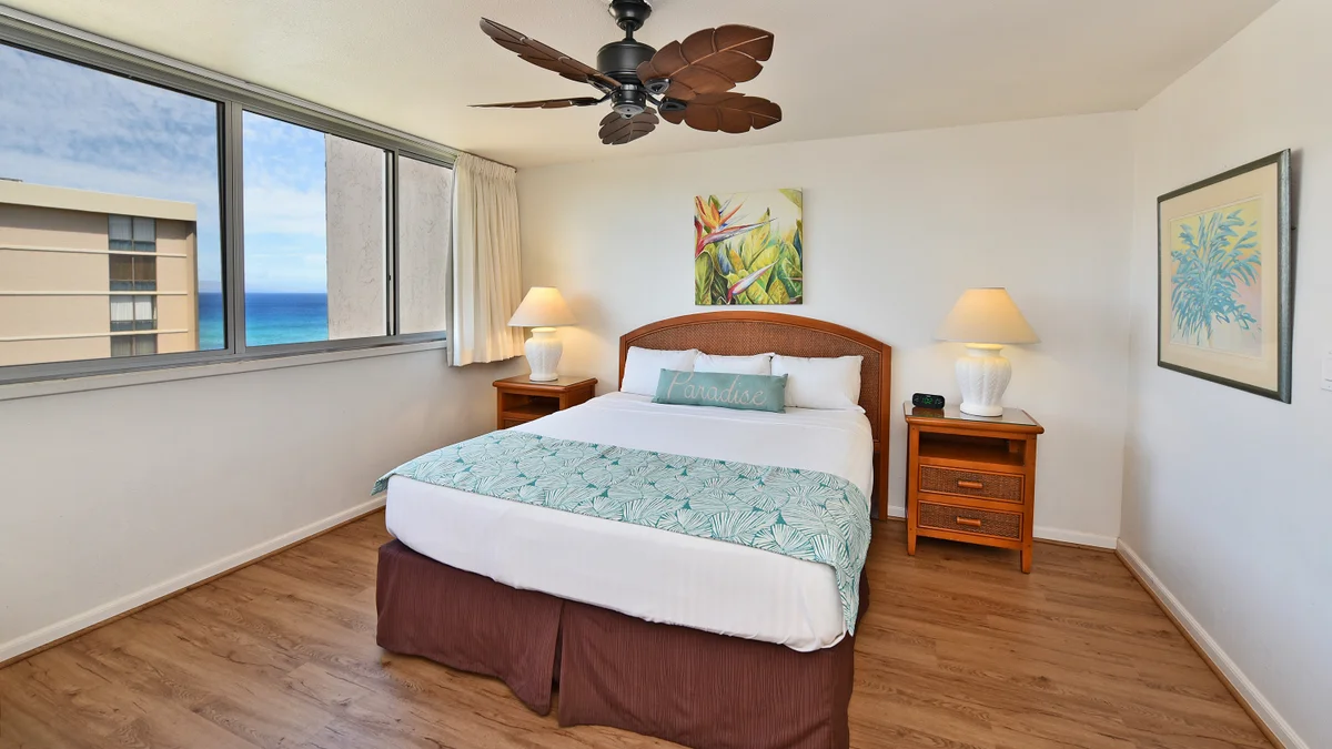Royal Kahana 1020