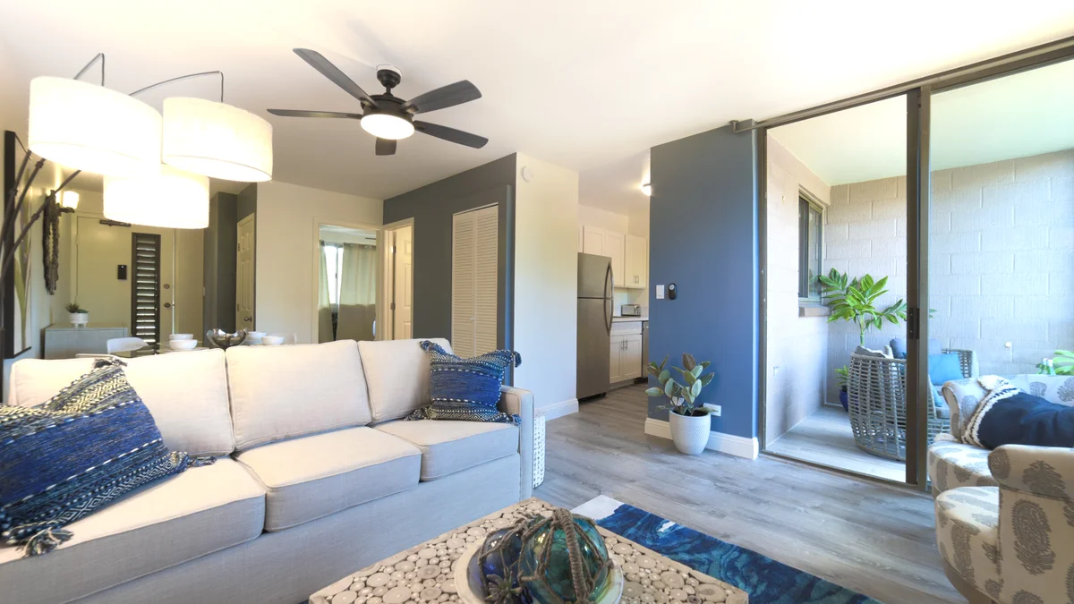 .Kahana Manor 410
