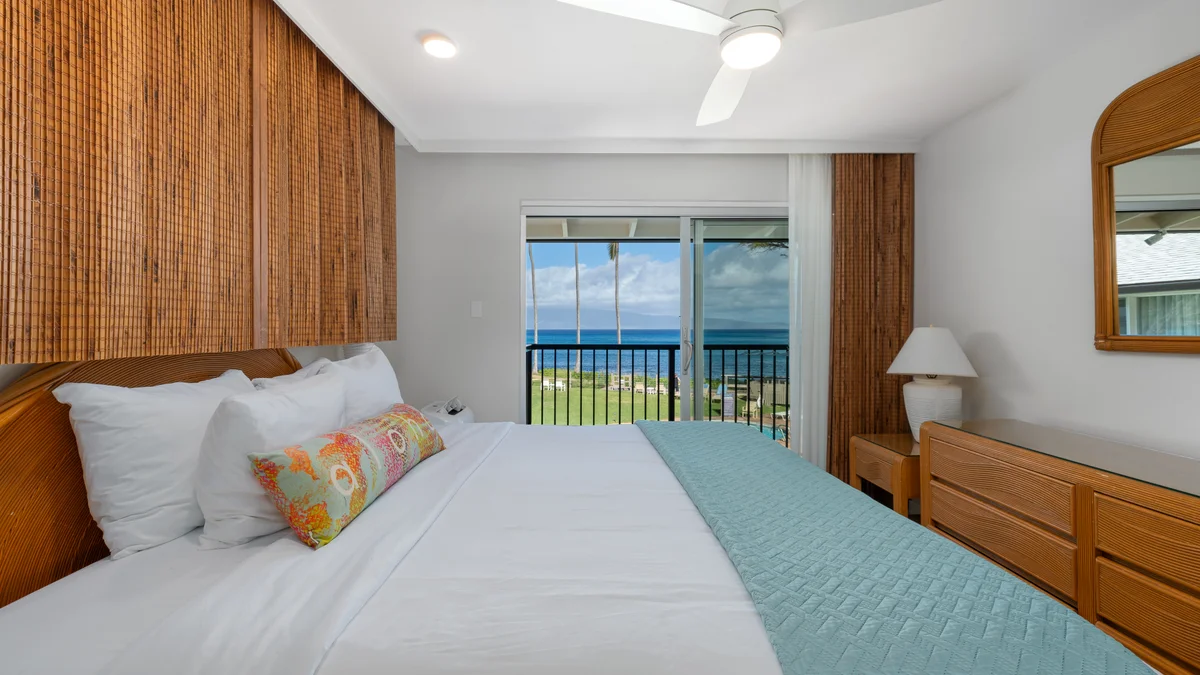Napili Surf 207