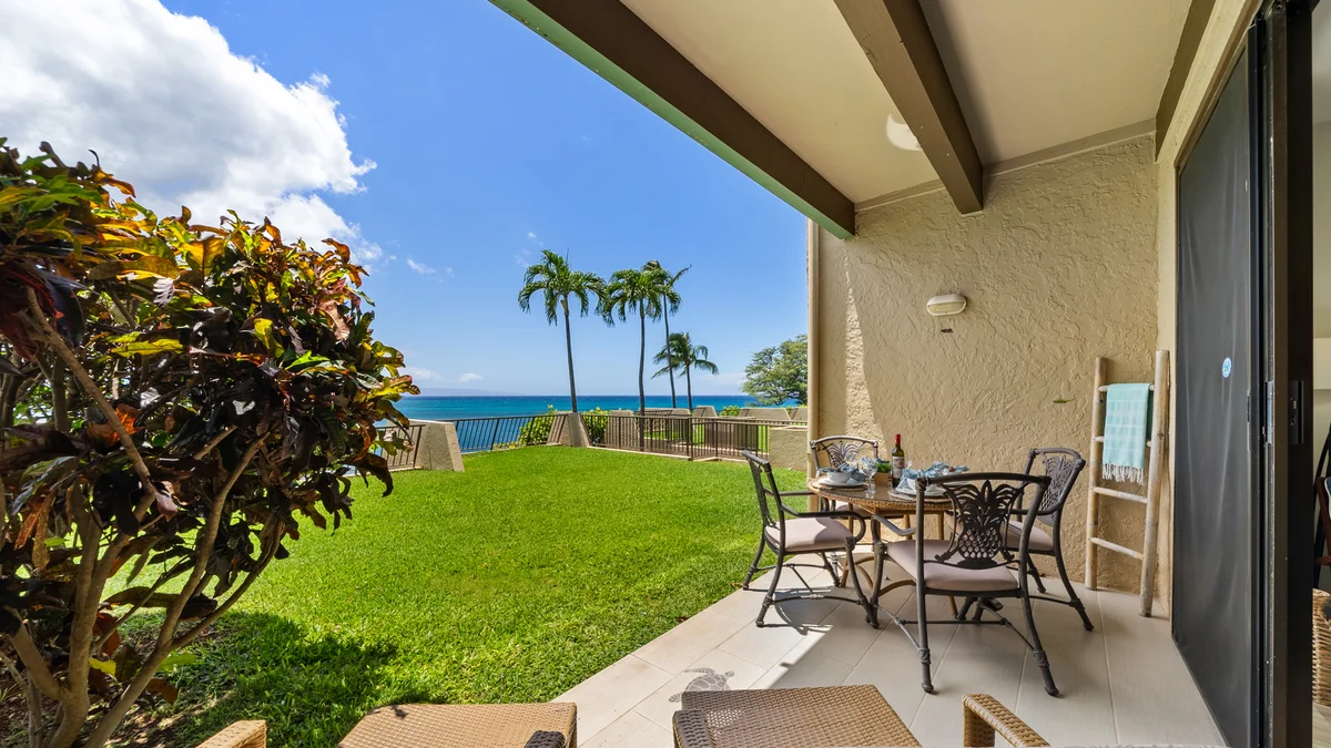 Napili Point B18