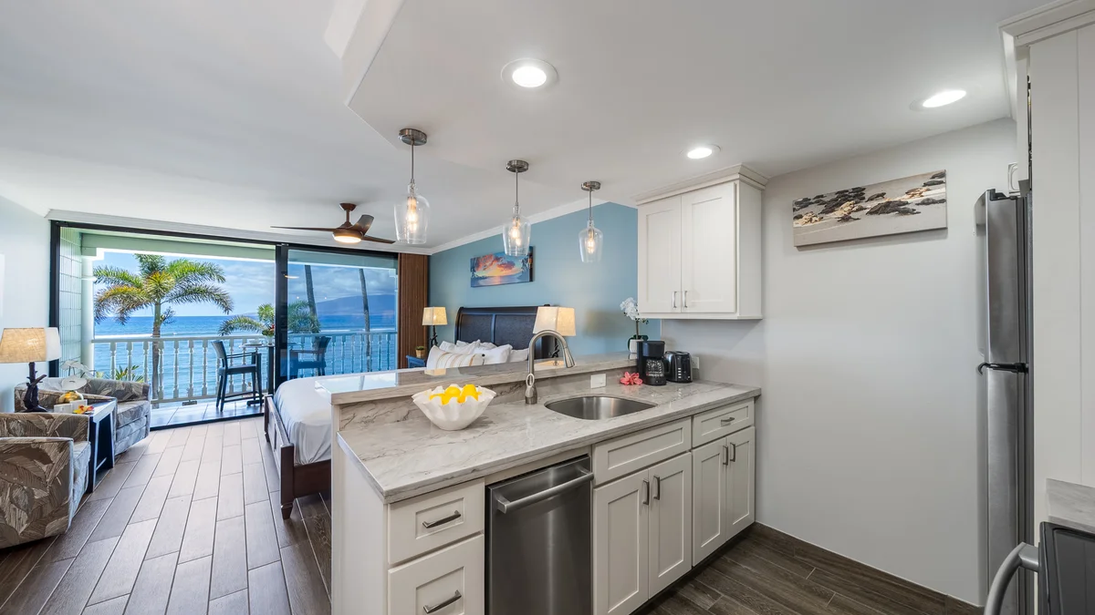 Lahaina Shores 215