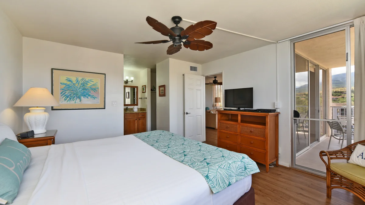 Royal Kahana 1020
