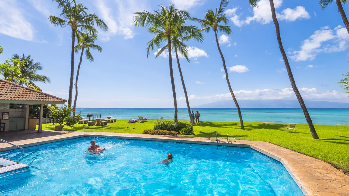Hale Mahina A207