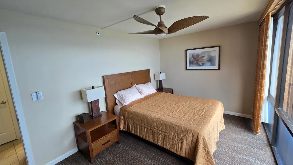 Valley Isle 904