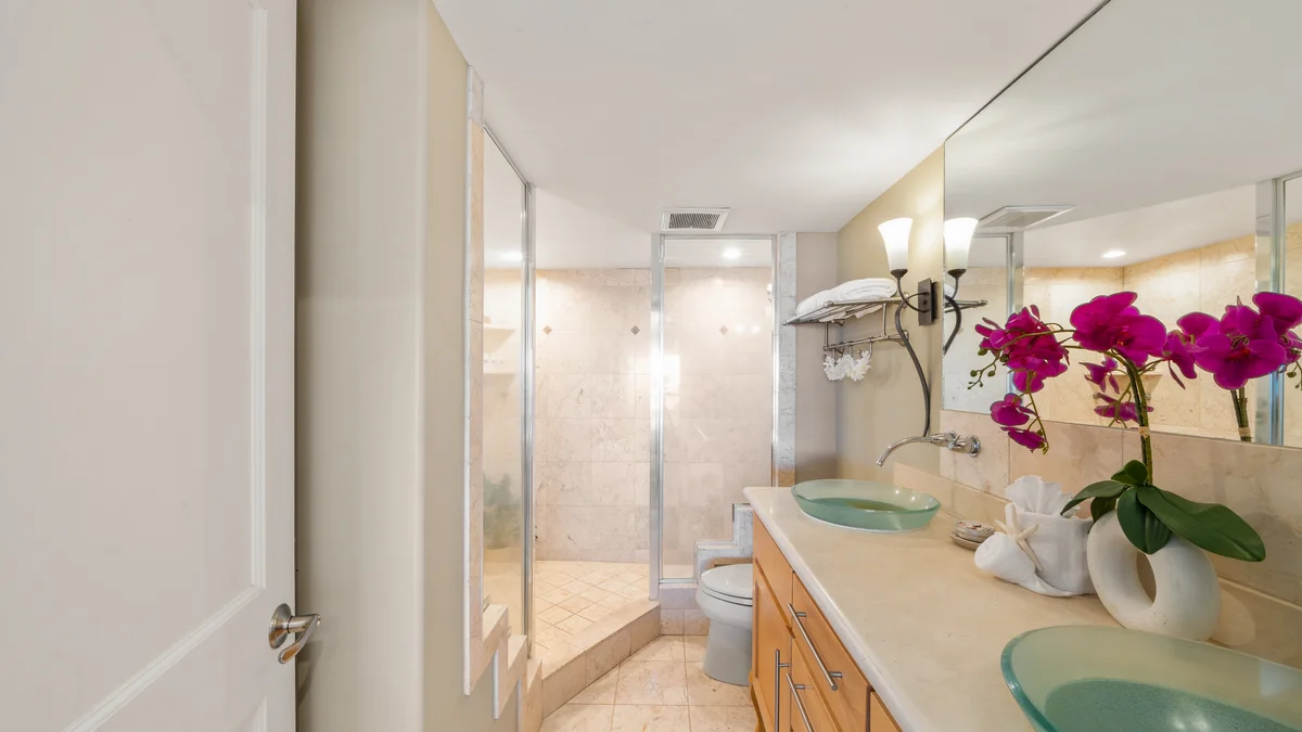 Kahana Villa E706