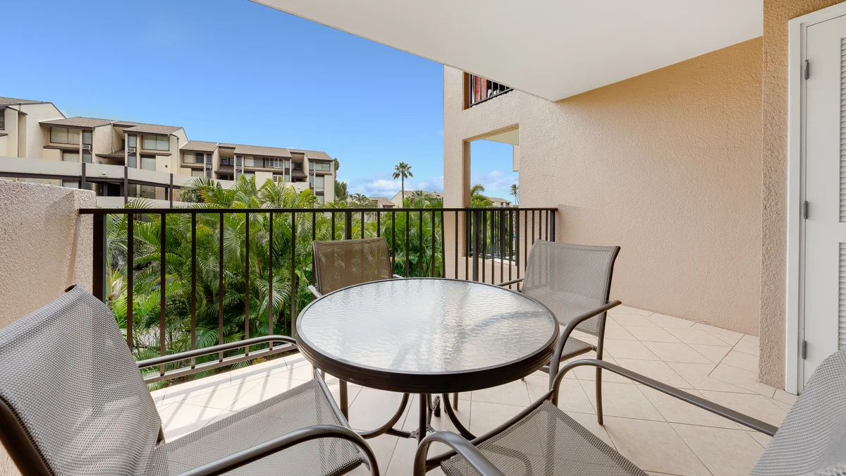 .Kamaole Sands 8207
