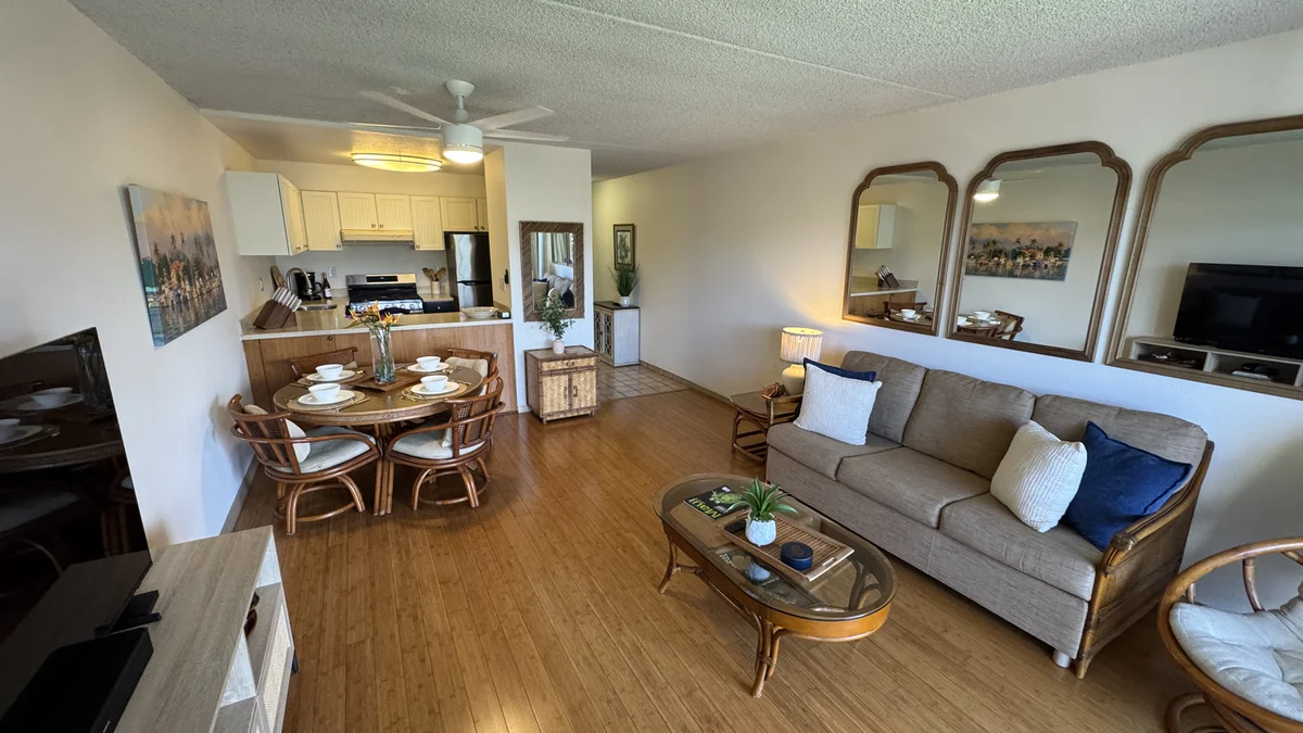Kihei Akahi C303