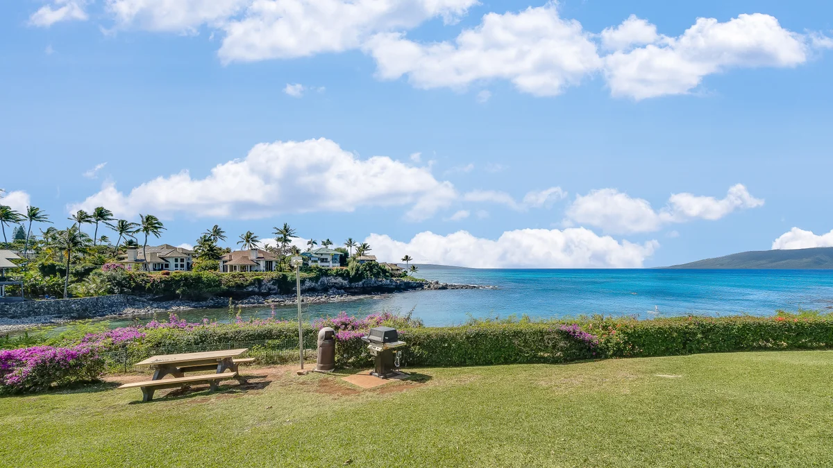 Napili Point B18