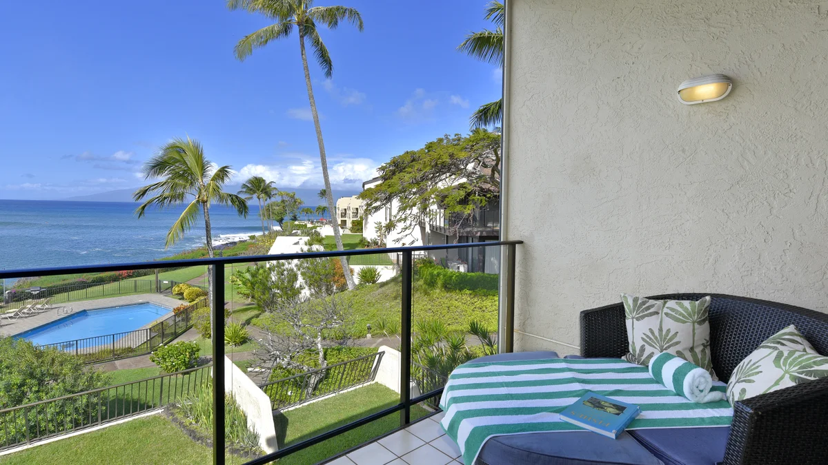 Napili Point C40
