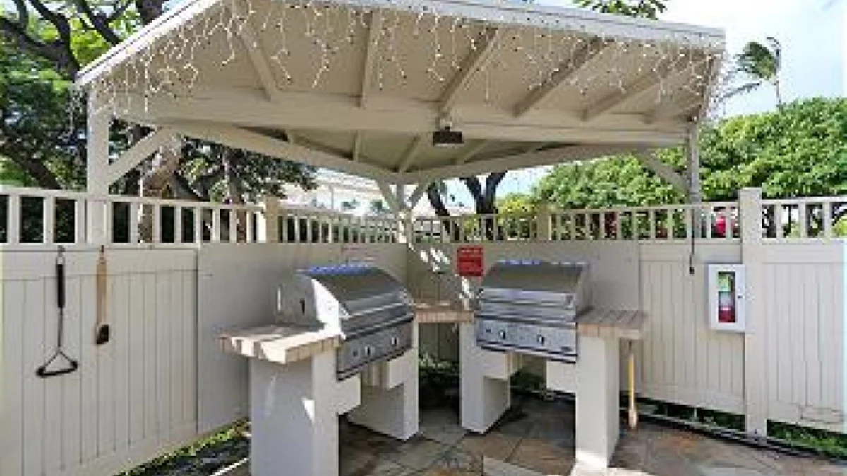 Kihei Akahi C303