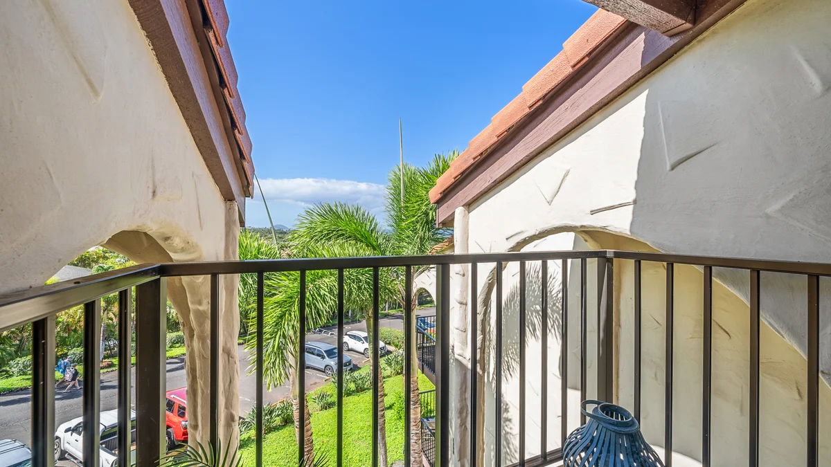 Maui Hill 66