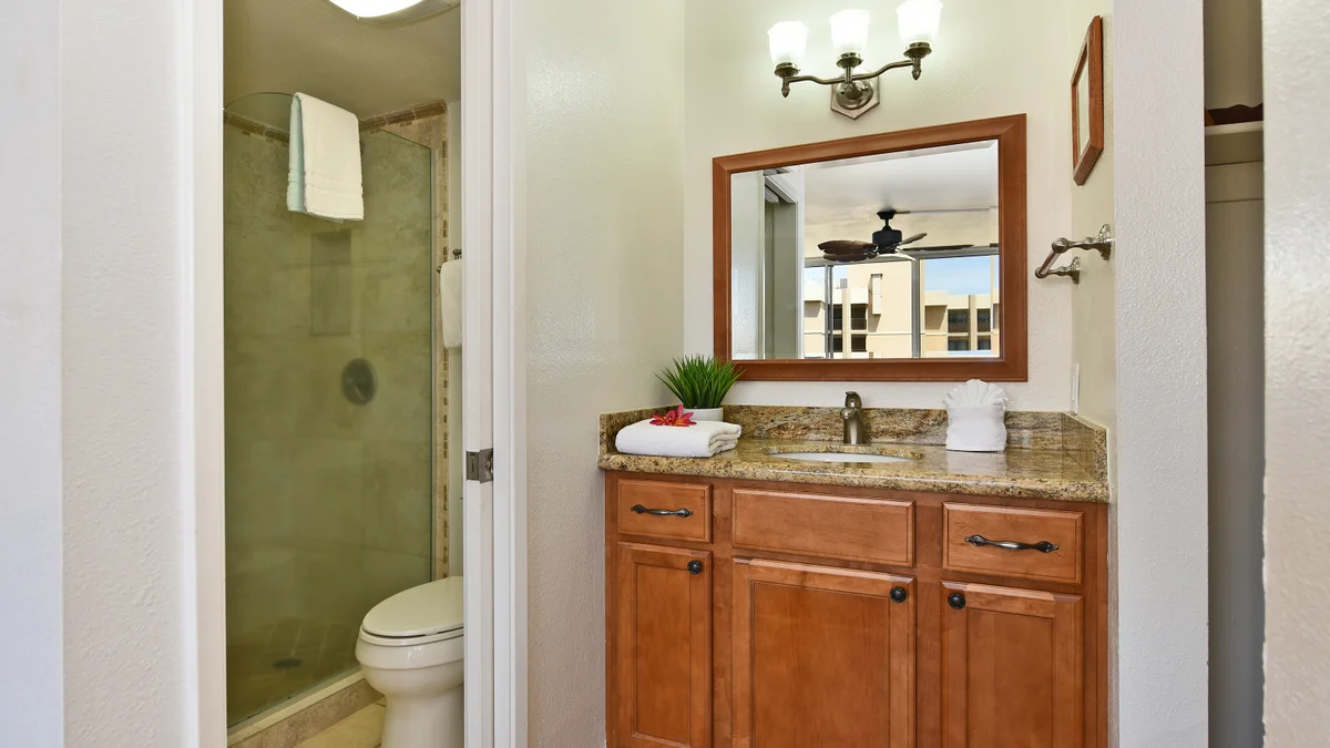 Royal Kahana 1020
