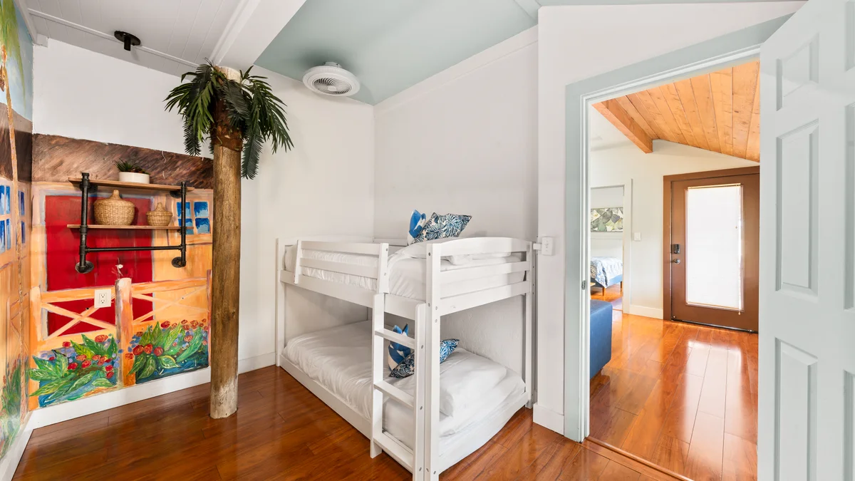 .233 Market Street Unit B