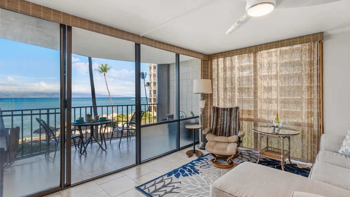 Valley Isle 304