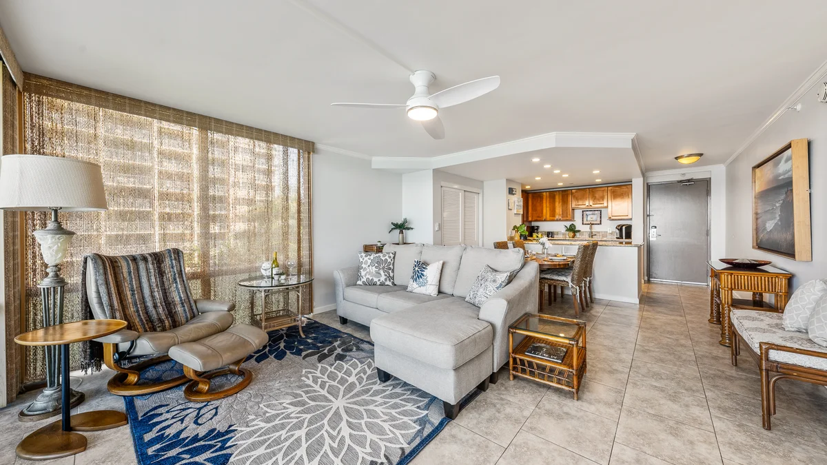 Valley Isle 304