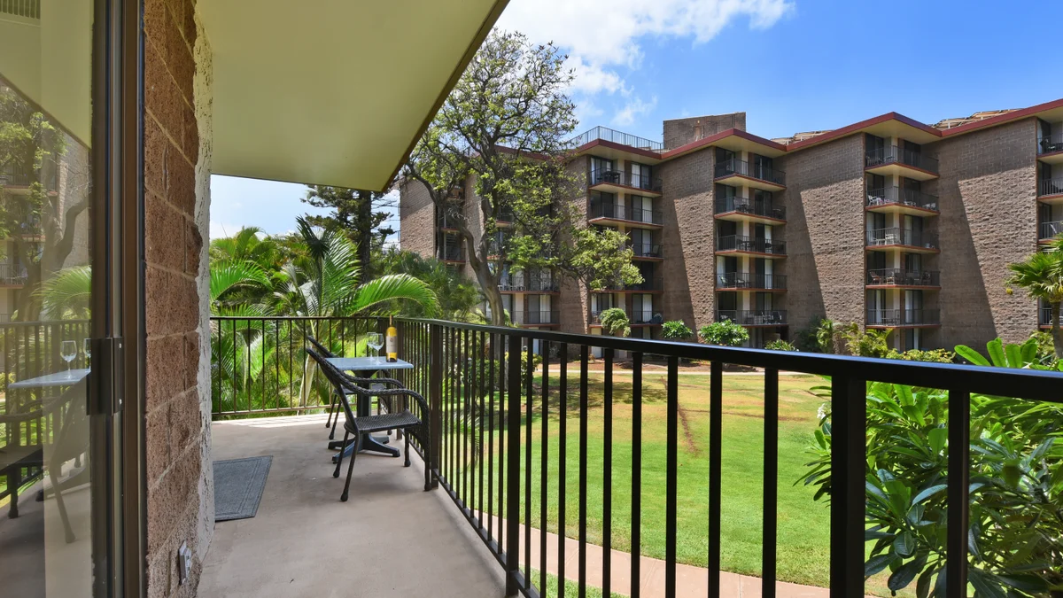 .Kauhale Makai 203