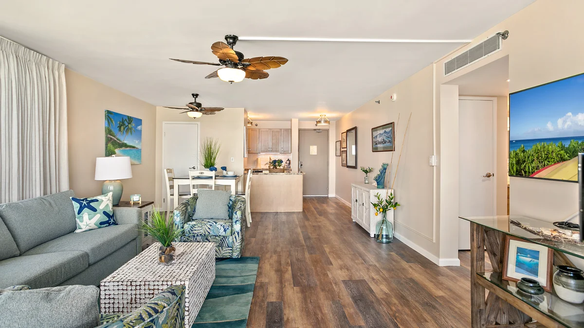 Valley Isle 204