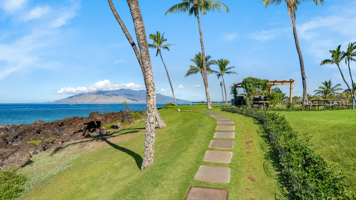 Kihei Surfside 306