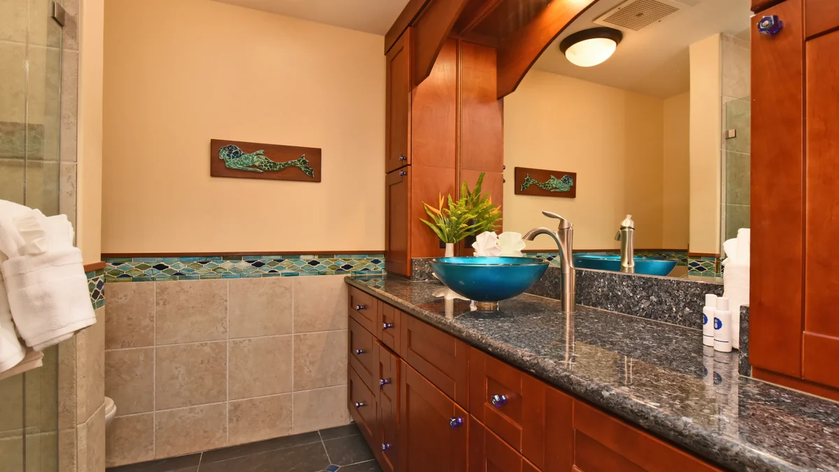 Kaanapali Royal D302