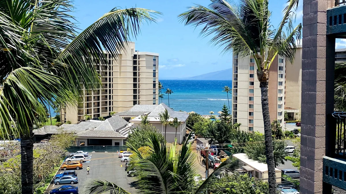 .Kahana Manor 318