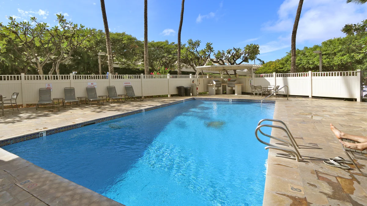 Kihei Akahi C303