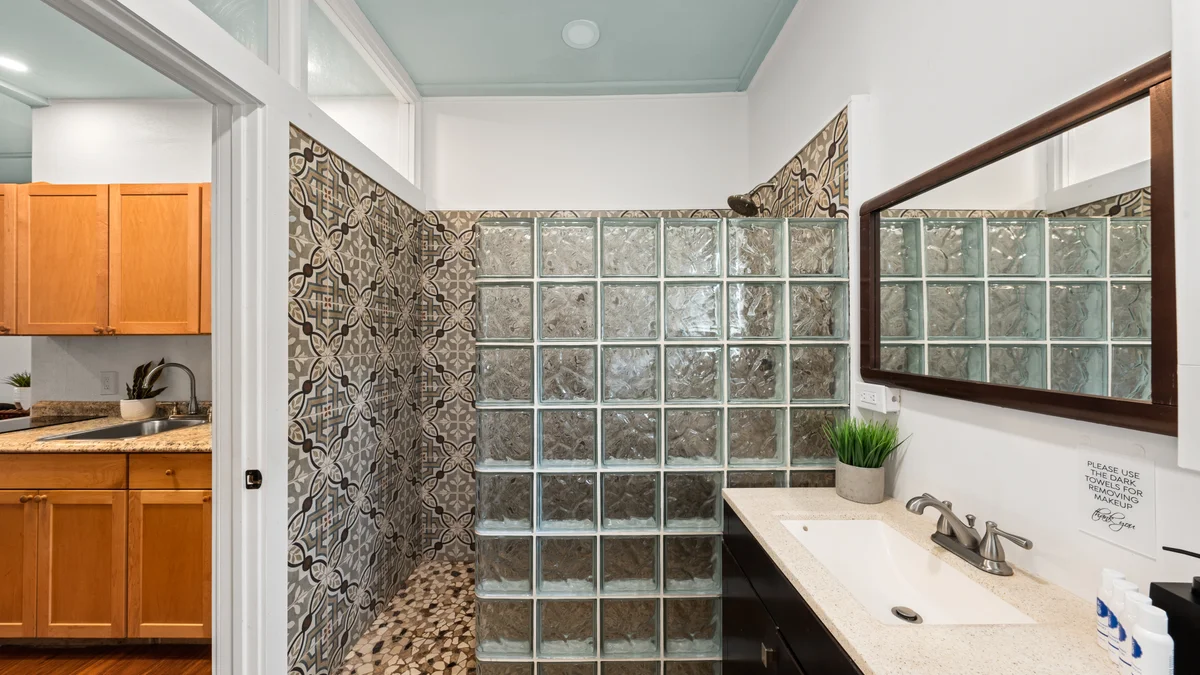 .233 Market Street Unit B