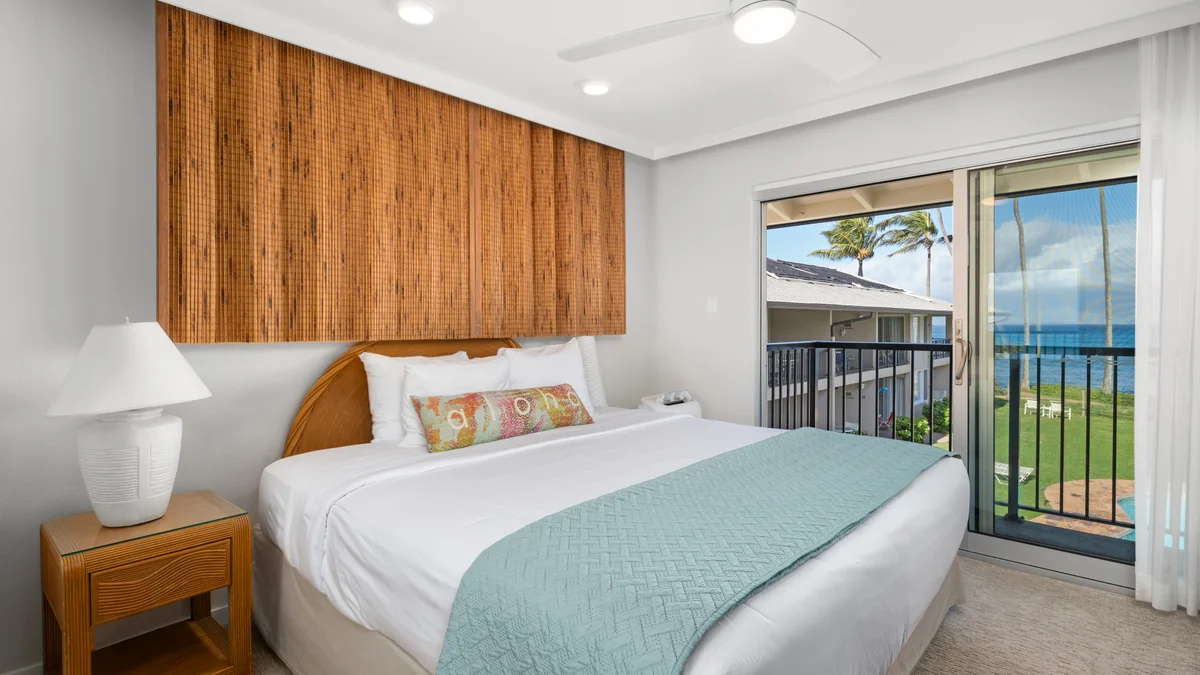 Napili Surf 207
