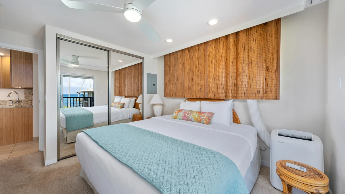 Napili Surf 207