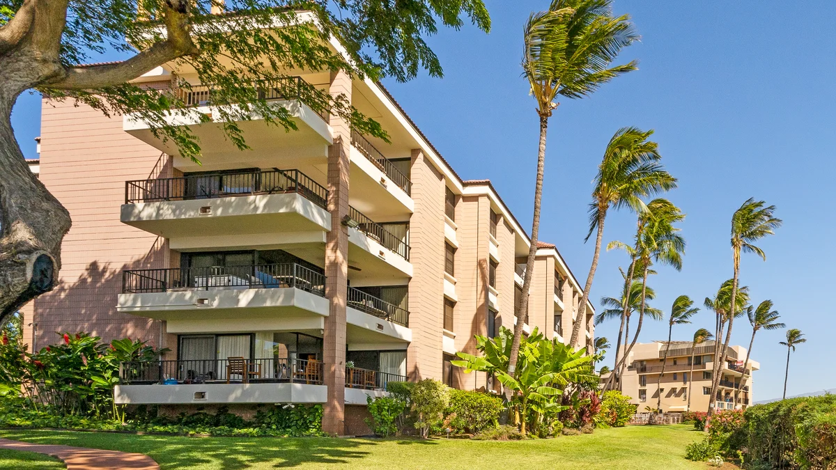.Maalaea Yacht Marina 104